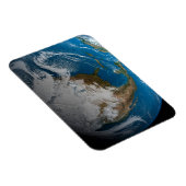 Vollständige Erde mit simulierten Wolken über Nord Magnet (Rechte Seite)