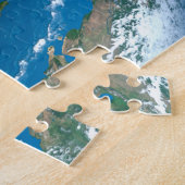 Vollständige Erde mit simulierten Wolken über Nord Puzzle (Seite)