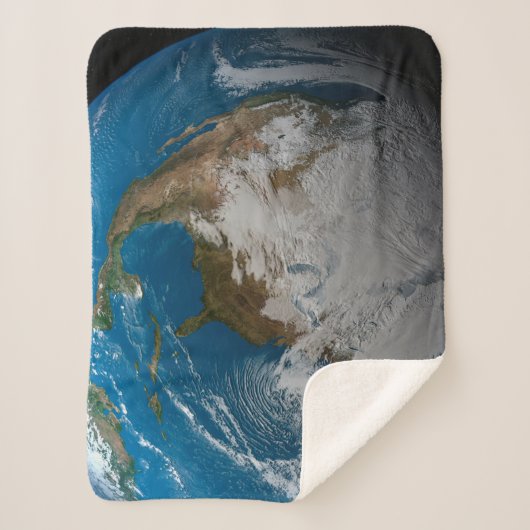 Vollständige Erde mit simulierten Wolken über Nord Sherpadecke (Vorderseite)