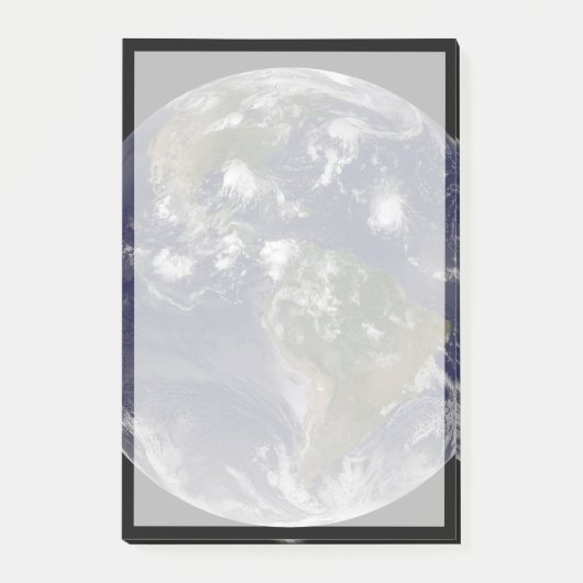 Vollständige Erde mit tropischen Stürmen im Atlant Post-it Klebezettel (Vorderseite)