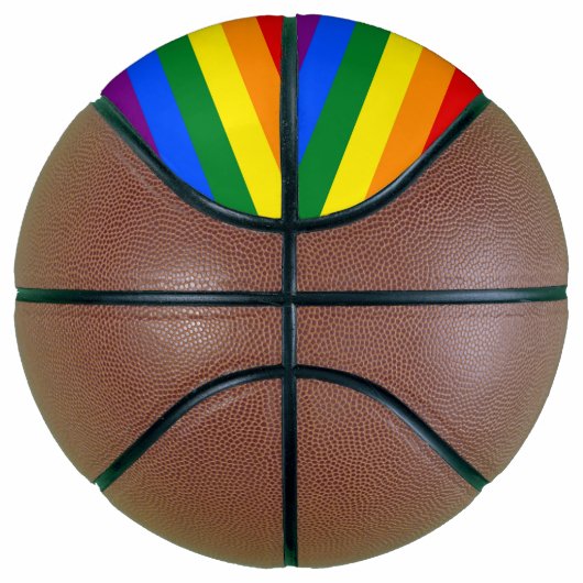 Vollständiger Basketball mit Flag für LGBT (Rechts)