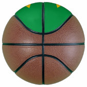 Vollständiger Basketball mit Flagge Brasiliens (Rechts)