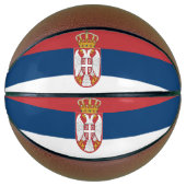 Vollständiger Basketball mit Flagge Serbiens (Vorderseite)