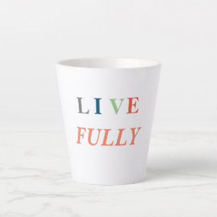 Vollständiger T - Shirt Milchtasse