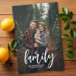 Vollständiges Foto - Vertikaler Text für benutzerd Geschirrtuch<br><div class="desc">Eine lustige Möglichkeit,  Erinnerungen zu erfassen und mit der Familie zu teilen. Fügen Sie ein senkrechte Foto und Ihre Lieblings-Beschriftung,  um einen unvergesslichen Urlaub Souvenir.</div>