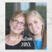 Vollständiges Layout des Fotos mit modernem, weiße Weinetikett (Einzelnes Label)