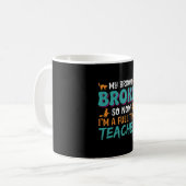 Vollzeit-Lehrer Halloween-Hexen-Design_1 Kaffeetasse (Vorderseite Links)
