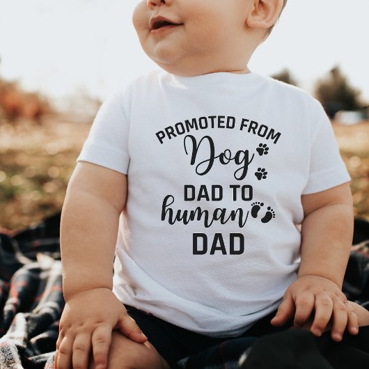 vom Hund-Vater zum menschlichen Vater befördert Baby Strampler