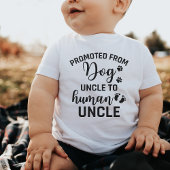 vom HundeOnkel zum menschlichen Onkel befördert Baby Strampler