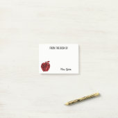 Vom Schreibtisch Lehrer-roten Post-it Klebezettel (Auf Schreibtisch)