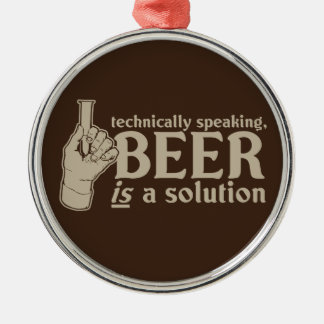 vom technischen Standpunkt aus ist Bier eine Silbernes Ornament