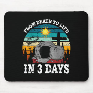 Vom Tod zum Leben in 3 Tagen Osterreligiöse Frau Mousepad