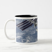 Von Computer generierte Ansicht 2 Zweifarbige Tasse (Links)