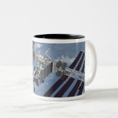 Von Computer generierte Ansicht 3 Zweifarbige Tasse (VorderseiteRechts)