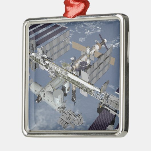 Von Computer generierte Ansicht 5 Ornament Aus Metall (Links)