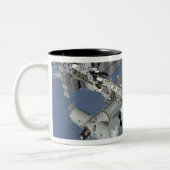 Von Computer generierte Ansicht 5 Zweifarbige Tasse (Links)