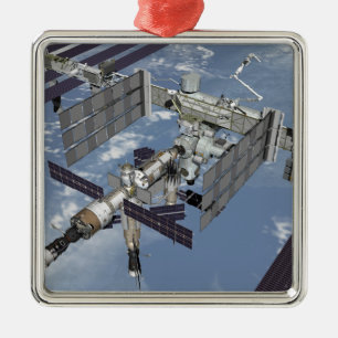 Von Computer generierte Ansicht 6 Silbernes Ornament