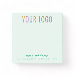 Von der Arbeitsunterlage von Post-it® Notizen mit