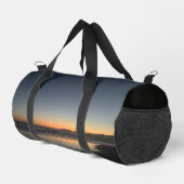 Von der Dämmerung bis zur Dämmerung am Foto. Duffle Bag (Rechte Ecke)