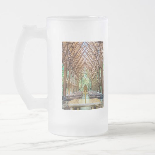 Von der Mattierten Tasse des Altars (Links)