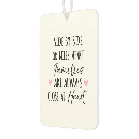 Von der Seite oder Meilen Apart Familien sind im H Autolufterfrischer (Links)