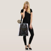 Von der Tasche "Barbed Wire" gehaltene Herzen (Am Model)