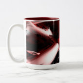 Von Dunkelheit zu Licht Zweifarbige Tasse (Links)