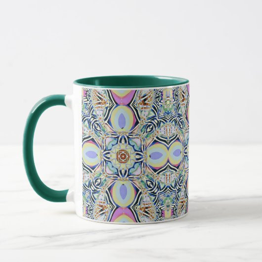 Von Faith Tasse (Links)