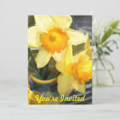 Von hinten beleuchtete gelbe Narzissen Einladung (Stehend Vorderseite)