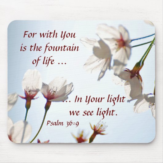 Von hinten beleuchtete Kirschblüten 2 Mousepad (Vorne)