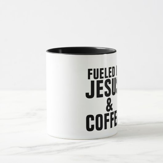 VON JESUS UND KAFFEE BEKRÄFTIGT TASSE (Zentrum)