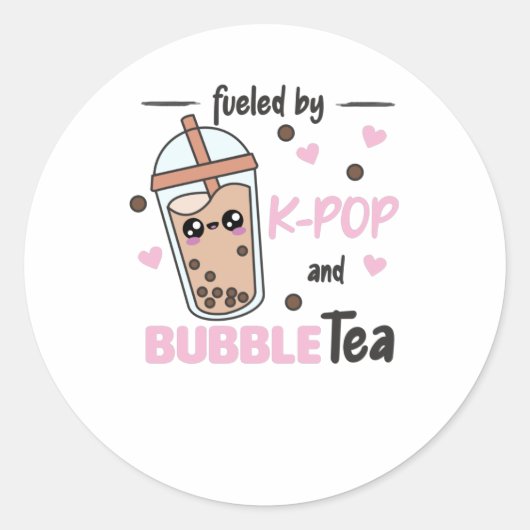 Von K-Pop und Bubble Tee getrieben Kawaii Boba Tea Runder Aufkleber (Vorderseite)