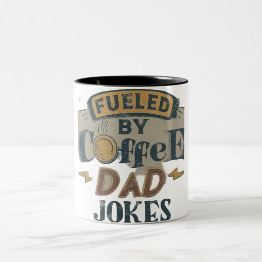 Von Kaffee und Witzen des Vaters angeregt Zweifarbige Tasse (Mittel)