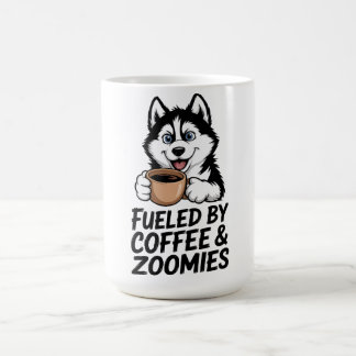 Von Kaffee & Zoomies gespeist Funny Husky Hund Lov Kaffeetasse