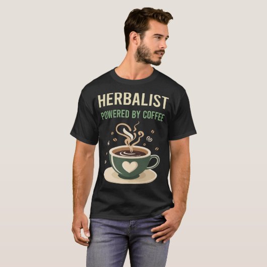 Von Kaffeekräuterinnen angetrieben T-Shirt (Vorne ganz)