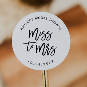 Von Miss zu Mrs. Brautparty Gefallen Runder Aufkleber