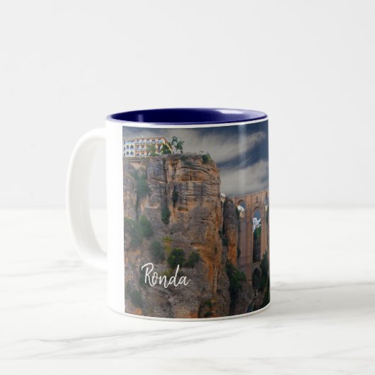 Von oben - Ronda - das echte Spanien Zweifarbige Tasse (Vorderseite Links)