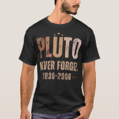 Von Pluto nie vergessen 1930 2006 T-Shirt (Vorderseite)
