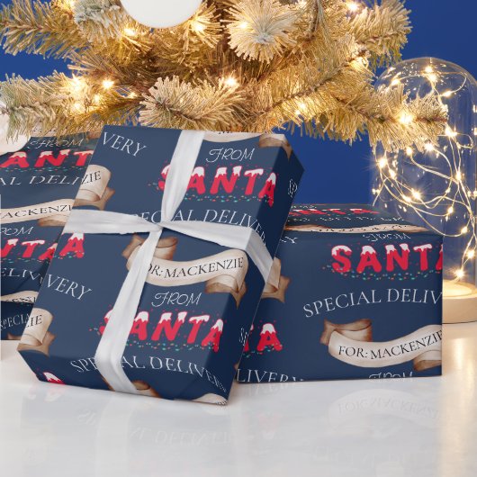 Von Santa Your Name auf Navy Blue Weihnachten Geschenkpapier (Feiertage)