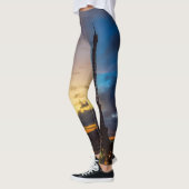 Von Trocadero aus können Sie den Eiffelturm von Ta Leggings (Links)