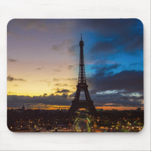 Von Trocadero aus können Sie den Eiffelturm von Ta Mousepad