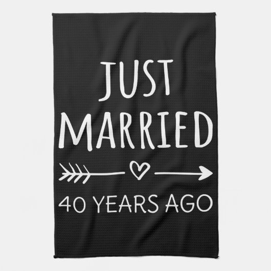 Vor 40 Jahren gerade verheiratet Geschirrtuch (Vertikal)