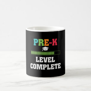 Vor dem K-Level: Zurück zu SchulvideoGamer Kaffeetasse