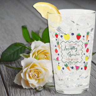 Vor Ort gebaute Baby-Dusche auf dem Bauernmarkt Glas