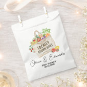 Vor Ort gebaute Babydusche Geschenktütchen (Ausgeschnitten)