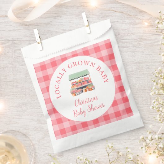 Vor Ort gebaute Babydusche Geschenktütchen (Ausgeschnitten)