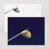 Vorbei am Mond fliegen Postkarte (Vorne/Hinten)