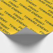 VORDERSEITE IN RICHTUNG ENEMY GESCHENKPAPIER (Ecke)