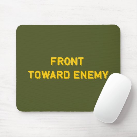 VORDERSEITE IN RICHTUNG ENEMY MOUSEPAD (Mit Mouse)