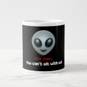 Vore Alien Invasion Tasse (Vorderseite)